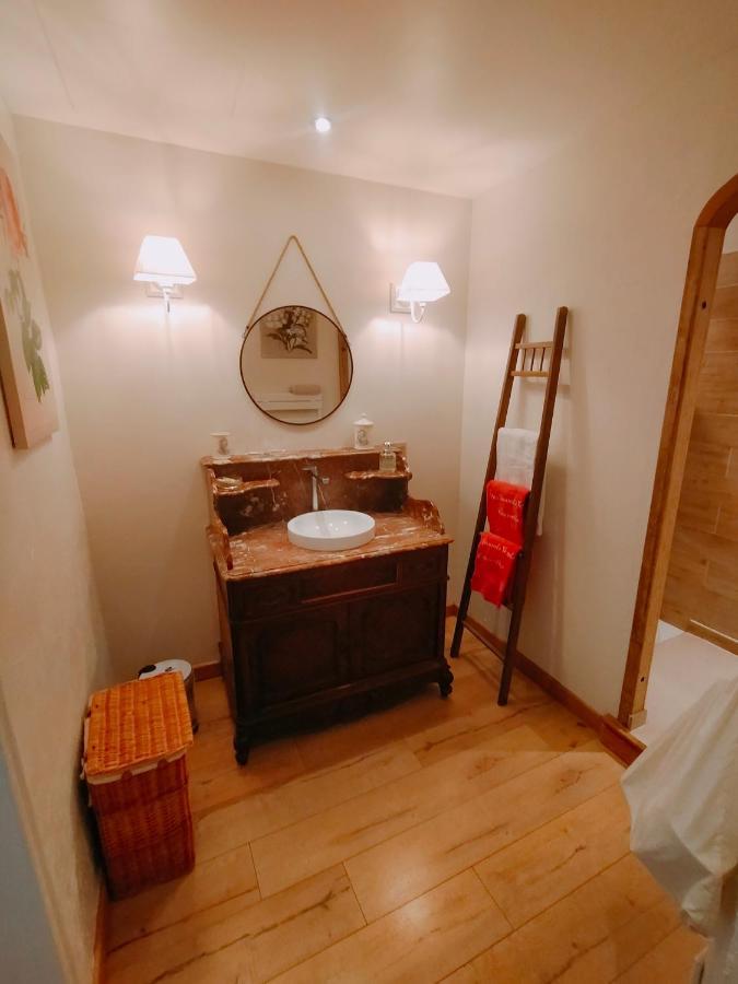 Les Grands Vents Hotel Chervettes Bagian luar foto