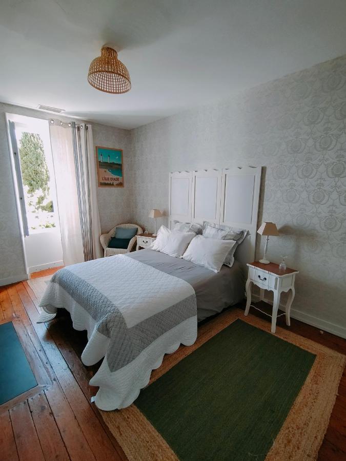 Les Grands Vents Hotel Chervettes Bagian luar foto