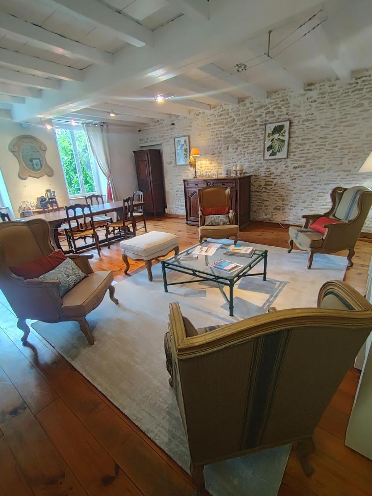 Les Grands Vents Hotel Chervettes Bagian luar foto